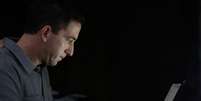 Glenn Greenwald, jornalista norte-americano radicado no Rio, foi o primeiro a divulgar as informações vazadas por Snowden  Foto: Reuters