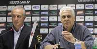 Dorival foi apresentado pelo presidente do Vasco, Roberto Dinamite  Foto: Marcelo Sadio/Vasco.com.br / Divulga&ccedil;&atilde;o