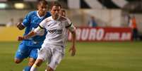 <p>Santos s&oacute; acordou e melhorou depois que sofreu o empate</p>  Foto: Marcello Zambrana/ Vipcomm / Divulga&ccedil;&atilde;o