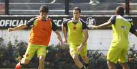 <p>Juninho assinou contrato e j&aacute; fez a primeira atividade com o elenco do Vasco</p>  Foto: Wagner Meier/Agif / Gazeta Press