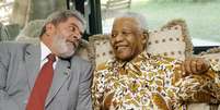 A conta de Lula no Facebook divulgou imagem dos dois líderes juntos  Foto: Divulgação