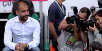 <p>Guardiola foi o astro do jogo e fez seu time ir para final de torneio amistoso</p>  Foto: AFP
