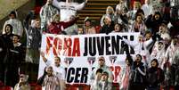 <p>Faixa foi estendida pela torcida&nbsp;s&atilde;o-paulina</p>  Foto: Bruno Santos / Terra