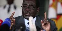 Mugabe concedeu coletiva de imprensa na capital Harare  Foto: Reuters