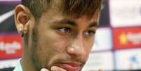 <p>Neymar disse que não precisa mudar sua forma de jogar para se adaptar ao futebol do Barcelona</p>  Foto: Reuters