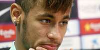 <p>Neymar disse que n&atilde;o precisa&nbsp;mudar sua forma de jogar para se adaptar ao futebol do Barcelona</p>  Foto: Reuters