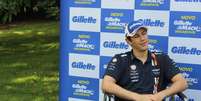 <p>Bruno Senna avalia opções para o próximo ano</p>  Foto: Allan Brito / Terra