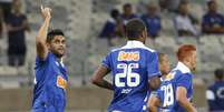 Luan abriu o placar para o Cruzeiro a 11min de jogo diante do Coritiba  Foto: Washington Alves / Vipcomm