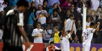<p>Willian Jos&eacute; empatou o jogo para o Santos no segundo tempo, evitando derrota para o rival,&nbsp;mas acabou expulso pouco depois</p>  Foto: Bruno Santos / Terra
