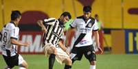 <p>Equipe baiana conseguiu virar partida em &uacute;ltimo jogo de Gabriel Paulista pelo Vit&oacute;ria</p>  Foto: Eduardo Martins/ A Tarde / Futura Press