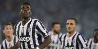 <p>Francês Pogba, da Juventus, foi um dos jogadores perseguidos pela torcida organizada da Lazio</p>  Foto: AP