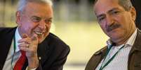 <p>Marin conversa com o ministro do Esporte, Aldo Rebelo, durante evento da Fifa no Rio de Janeiro</p>  Foto: Getty Images 