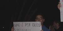 Cartaz ironiza motivo do protesto nesta quarta-feira em Campinas  Foto: Rose Mary de Souza / Especial para Terra