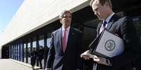 John Kerry deixa reuni&atilde;o com ministros europeus em Vilna, na Litu&acirc;nia  Foto: Reuters