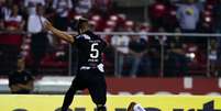 <p>São-paulinos têm abusado das entradas duras no Campeonato Brasileiro</p>  Foto: Bruno Santos / Terra