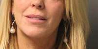 Dina Lohan, m&atilde;e da atriz norte-americana Lindsay Lohan, &eacute; vista nesta foto sem data, tirada pelas autoridades policiais dos EUA. A m&atilde;e da problem&aacute;tica atriz foi presa e acusada de dirigir b&ecirc;bada, ap&oacute;s ser parada pela pol&iacute;cia em alta velocidade em setembro do ano passado  Foto: New York State Police / Reuters