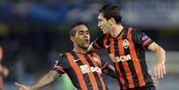 Alex Teixeira fez dois gols da vit&oacute;ria do Shakhtar Donetsk sobre Real Sociedad fora de casa  Foto: Reuters