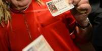 Bilhete premiado encontrado em lotérica   Foto: AFP