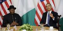 Obama fala à imprensa antes de encontro com o presidente nigeriano, Goodluck Jonathan, em Nova York  Foto: AP