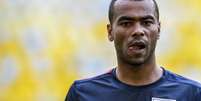 <p>Ashley Cole se despede da sele&ccedil;&atilde;o inglesa ap&oacute;s 107 partidas e tr&ecirc;s Copas do Mundo</p>  Foto: Getty Images 