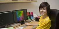 <p>Daniel Singer, 13 anos, criou o aplicativo Backdoor, uma ferramenta de bate-papo que permite enviar mensagens anônimas para os contatos do Facebook e do Google+</p>  Foto: Divulgação