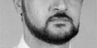 Abu Anas al-Libi, em foto da lista dos mais procurados do FBI  Foto: FBI / Reprodução