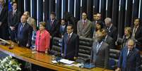 <p>Barbosa participou, ao lado da presidente Dilma,  da sessão solene para comemorar os 25 anos da Constituição</p>  Foto: Valter Campanato / Agência Brasil
