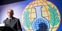 Diretor-Geral da Organização para Proibição de Armas Químicas, Ahmet Uzumcu, durante entrevista à imprensa em Haia, Países Baixos, 11 de outubro de 2013. A Organização para Proibição de Armas Químicas (Opaq), que está trabalhando na destruição do arsenal da Síria, venceu o Prêmio Nobel da Paz nesta sexta-feira, disse o comitê norueguês do Nobel.  Foto: Michel Kooren / Reuters