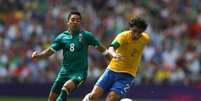 <p>Lateral Rafael se tornou o "vil&atilde;o" da derrota da Sele&ccedil;&atilde;o Brasileira diante do M&eacute;xico, na decis&atilde;o dos Jogos Ol&iacute;mpicos de Londres 2012</p>  Foto: Getty Images 