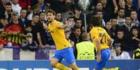 <p>Fernando Llorente disputa vaga com Diego Costa na seleção</p>  Foto: AFP