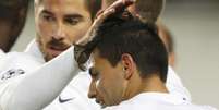 Jogadores do Manchester City comemoram gol de Kun Aguero; equipe inglesa derrotou o CSKA de Moscou de virada  Foto: Reuters