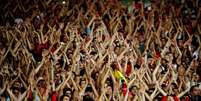 Em maior n&uacute;mero no Maracan&atilde; lotado, torcida do Flamengo provocou Botafogo e comemorou a goleada por 4 a 0 na noite desta quarta-feira, pela Copa do Brasil; veja fotos das arquibancadas  Foto: Mauro Pimentel / Terra