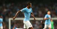 Meio-campista Fernandinho vive bom momento no Manchester City  Foto: Getty Images 