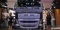 <p>Volvo FH16 750 é o caminhão mais potente da feira e custa cerca de R$ 1 milhão</p>  Foto: Peter Fussy / Terra