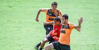 <p>R&eacute;ver voltou aos treinamentos na Cidade do Galo</p>  Foto: Bruno Cantini / Divulga&ccedil;&atilde;o