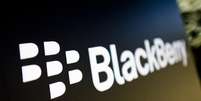 <p>BlackBerry recentemente suspendeu planos de venda e reformulou sua equipe de direção</p>  Foto: Mark Blinch / Reuters