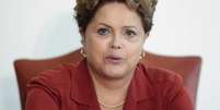 <p>Dilma prometeu votar nas eleições internas do partido e falou sobre reforma política</p>  Foto: Ueslei Marcelino / Reuters