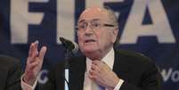 O presidente da Fifa, Joseph Blatter, durante coletiva de imprensa no m&ecirc;s de abril em Havana, Cuba. Neste s&aacute;bado, o presidente escartou qualquer possibilidade de o Qatar co-sediar a Copa do Mundo de 2022 com pa&iacute;ses vizinhos. 17/04/2013  Foto: Enrique De La Osa / Reuters