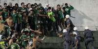 <p>T&eacute;cnico teme que Portuguesa seja responsabilizada por enfrentamento entre PM e torcedores e perca mandos de campo na reta final do Campeonato Brasileiro</p>  Foto: Miguel Schincariol / Gazeta Press