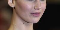 O elenco de 'Jogos Vorazes: Em Chamas' lan&ccedil;ou o filme na Leicester Square, em Londres, nessa segunda-feira (11). Na foto, Jennifer Lawrence  Foto: Reuters