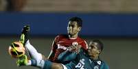 <p>Colarados apontaram impedimento em gol marcado por Walter em derrota por 3 a 1</p>  Foto: Adalberto Marques / Agif / Gazeta Press