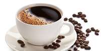 Café: quando consumido excessivamente mancha os dentes.  Foto: Shutterstock