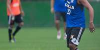 Andr&eacute; Santos lamenta lance durante treino  Foto: Mauro Pimentel / Terra