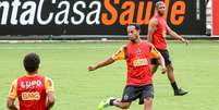 <p>Ronaldinho fez trabalho t&aacute;tico entre os reservas do Atl&eacute;tico</p>  Foto: Bruno Cantini / Atl&eacute;tico-MG / Divulga&ccedil;&atilde;o