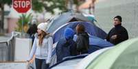 Americanos acampam durante o feriado para aproveitar descontos da Black Friday  Foto: AFP