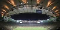 <p>Grupo contr&aacute;rio &agrave; Copa do Mundo far&aacute; &quot;sorteio de protesto&quot; no Maracan&atilde;</p>  Foto: Paulo Whitaker / Reuters