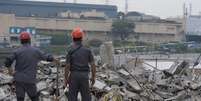 <p>Corpo de Bombeiros prossegue nesta quarta nas buscas ao oper&aacute;rio Eden&iacute;lson Jesus Santos</p>  Foto: Bruno Santos / Terra