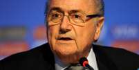 <p>Em comunicado, Blatter torce por ''uma mensagem de solidariedade e paz ao mundo''</p>  Foto: Getty Images 