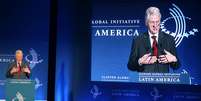 Bill Clinton fala na abertura do evento sobre os problemas e o futuro da América Latina  Foto: EFE