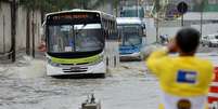 <p>Chuva provocou alagamentos em diversas vias do Rio de Janeiro</p>  Foto: Daniel Ramalho / Terra